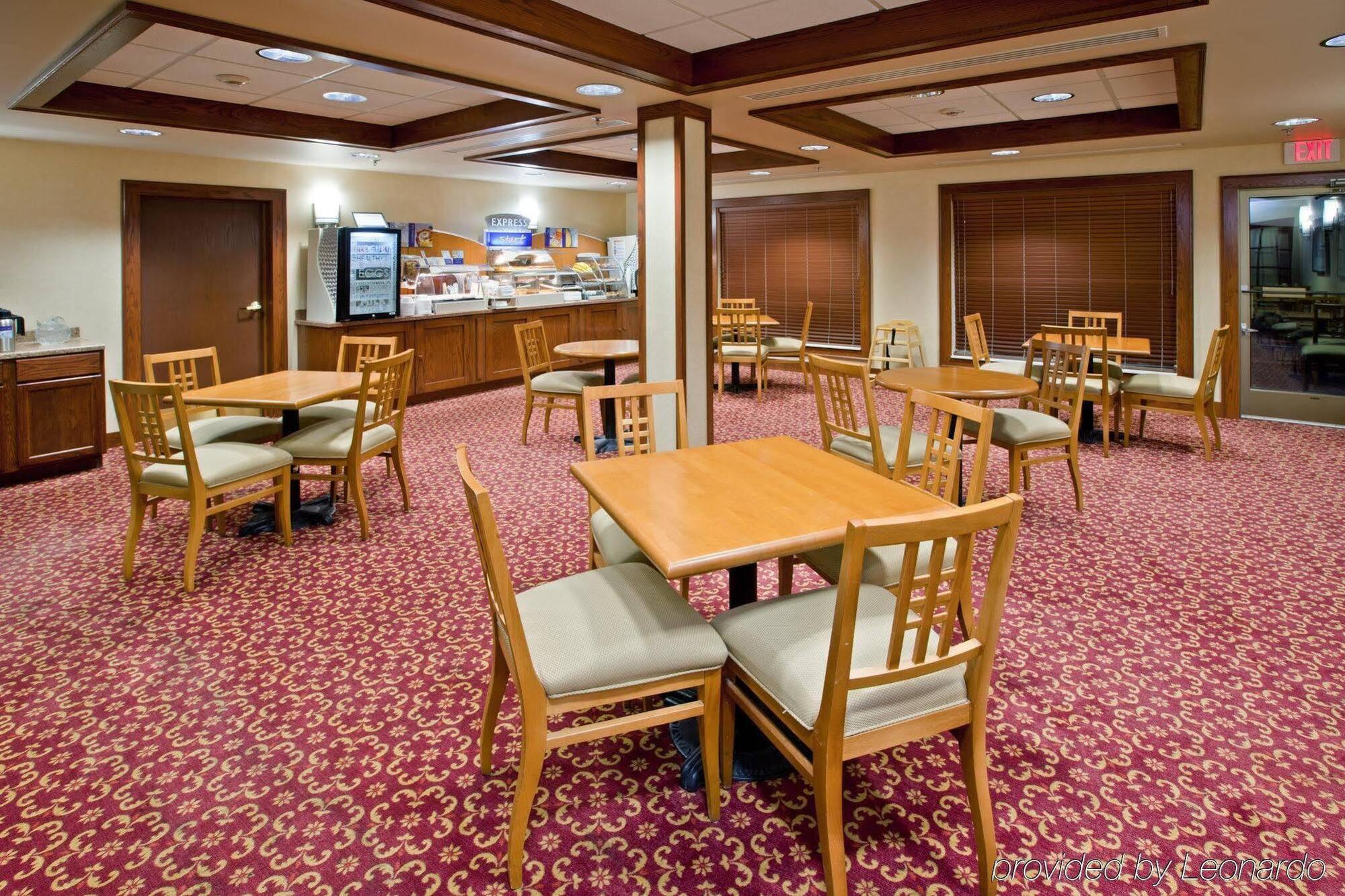 Holiday Inn Express Hotel & Suites Greenville By Ihg Eksteriør bilde